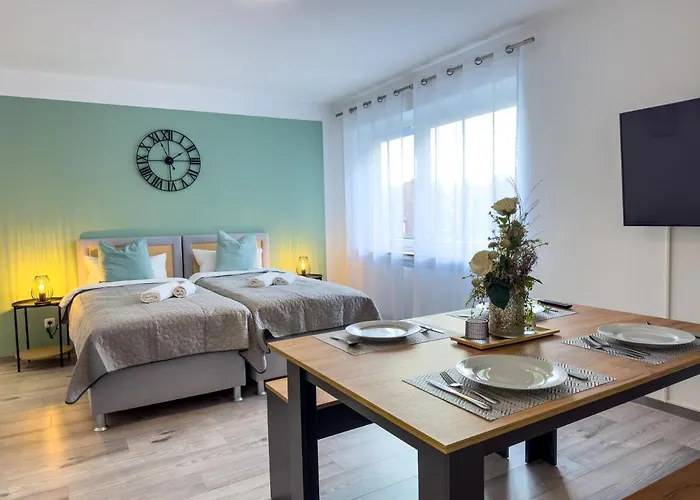 Immostay #6 - Ferienhaus 4 Zimmer Fuer 8 Personen, Wifi & Zentrum Bremen