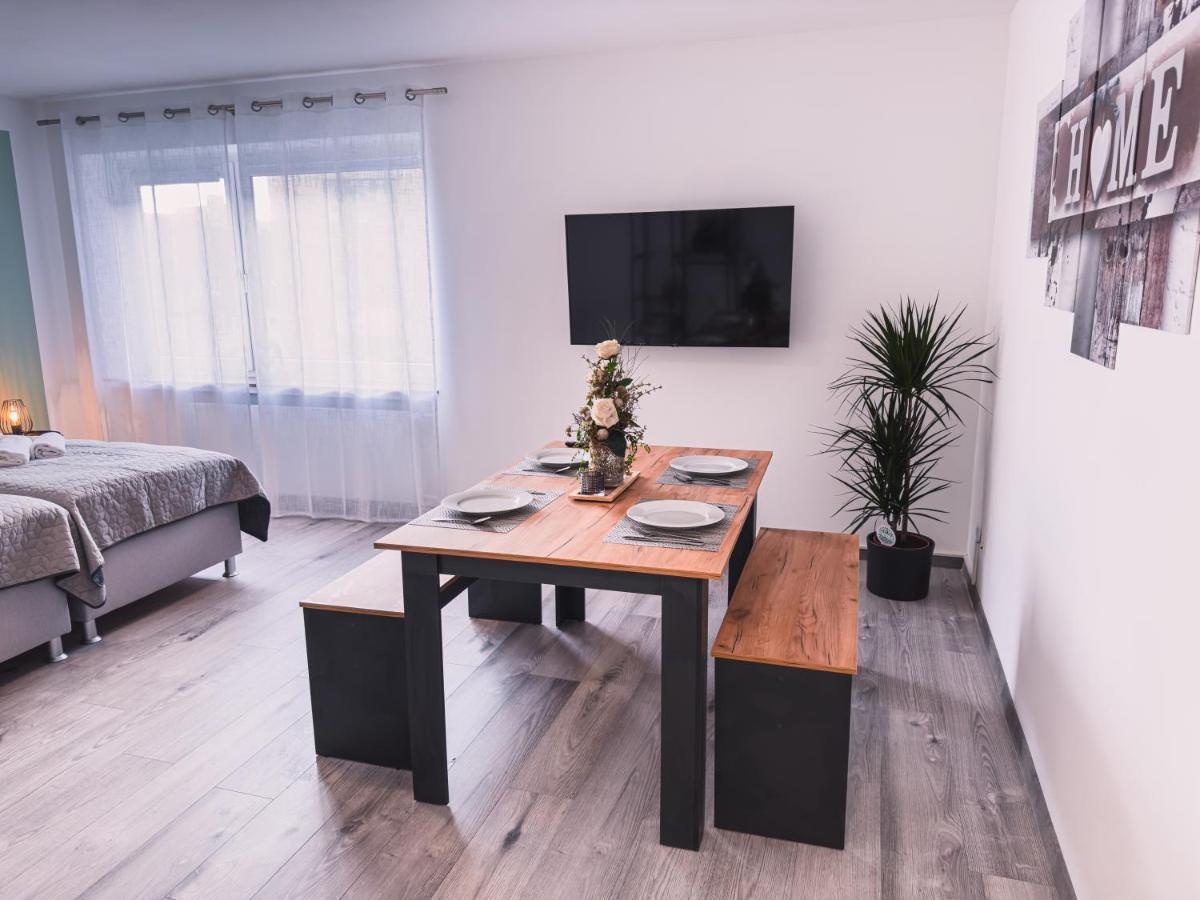 Immostay #6 - 4 Fuer 8 Personen, Wifi & Zentrum Apartment *
