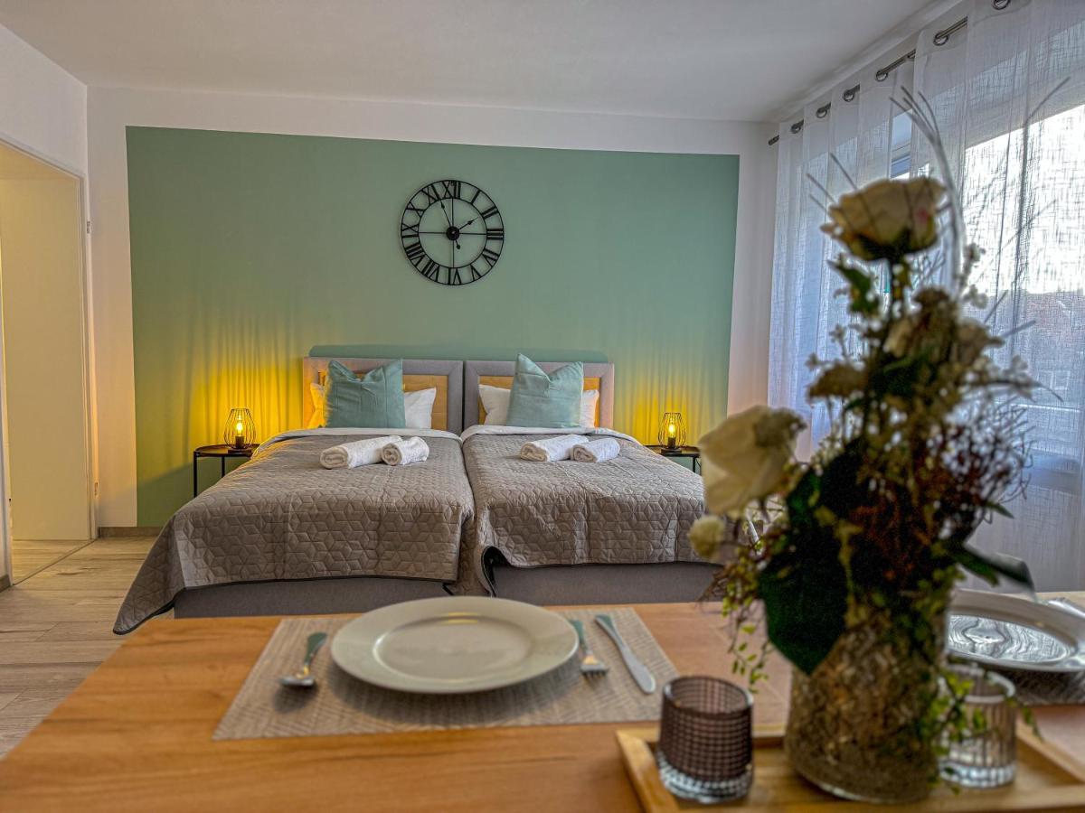 Immostay #6 - 4 Fuer 8 Personen, Wifi & Zentrum Apartment