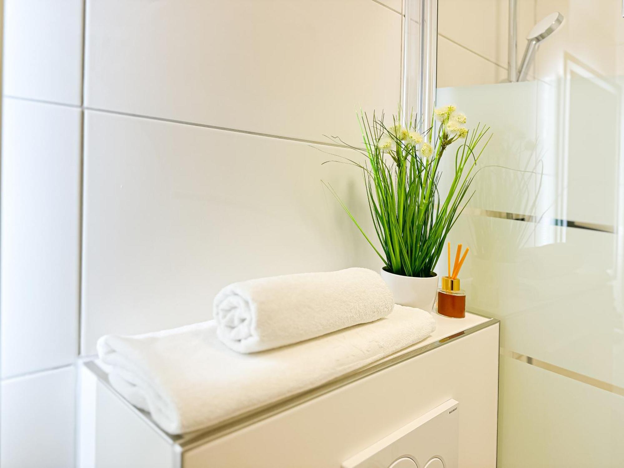 Immostay #6 - 4 Fuer 8 Personen, Wifi & Zentrum Bremen