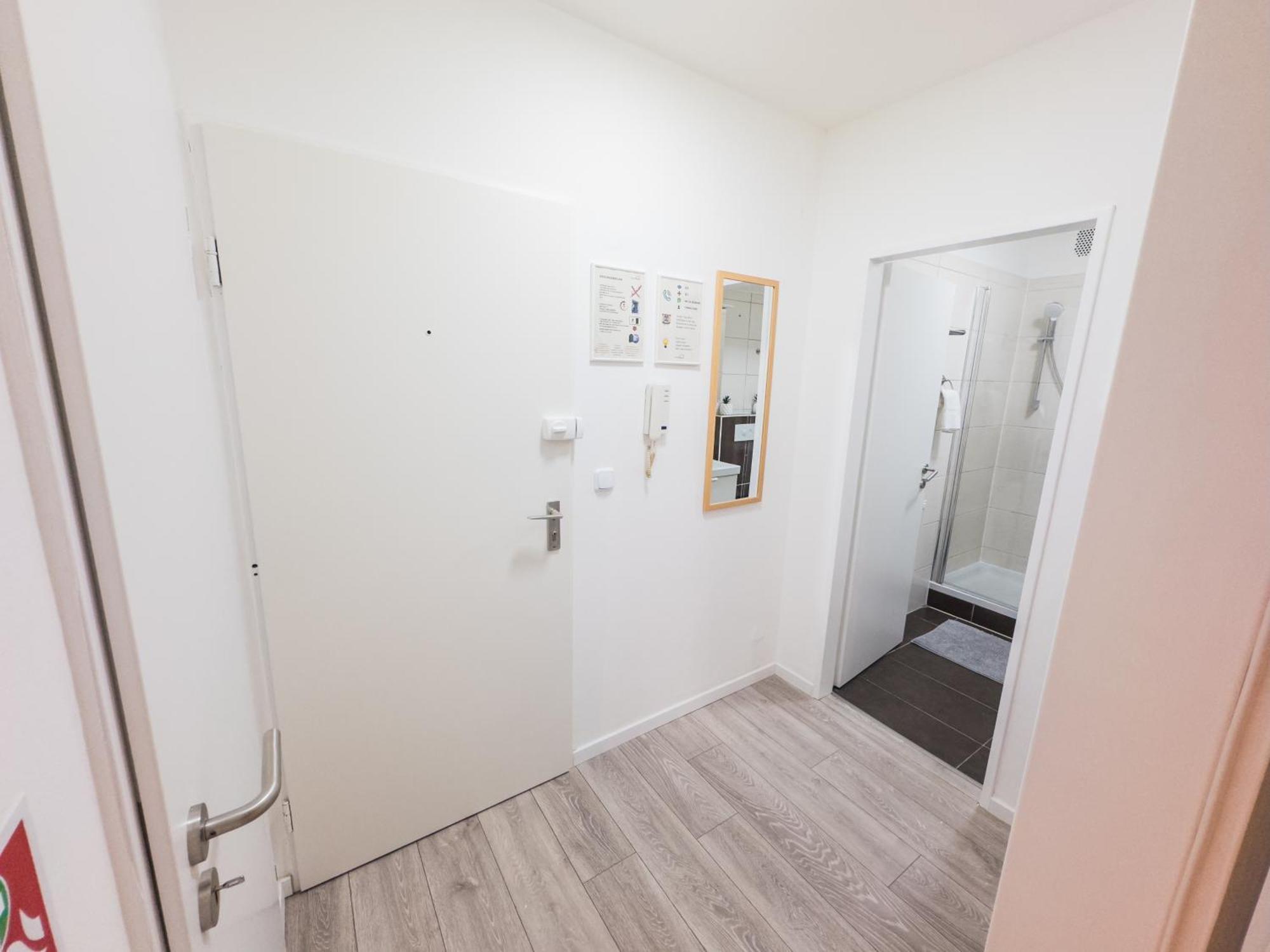 Immostay #6 - 4 Fuer 8 Personen, Wifi & Zentrum * BRE